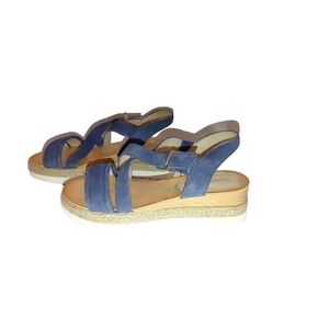 Kenneth Cole Suede Espadrille Wedge Sandals Size 8M